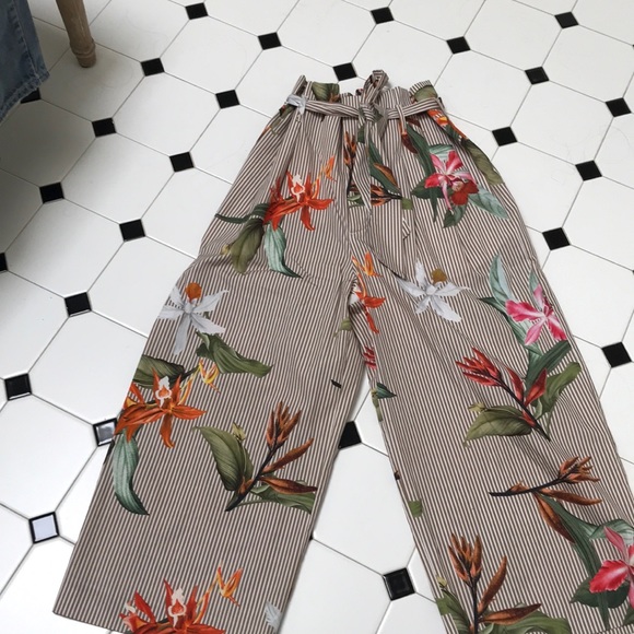 Zara Pants - Zara paper bag pants